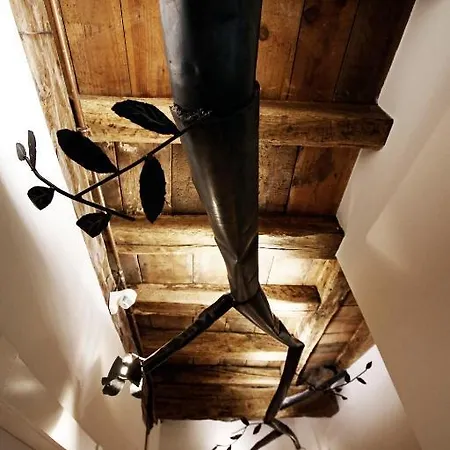 Pensión Basque Boutique By Gaiarooms 2*
