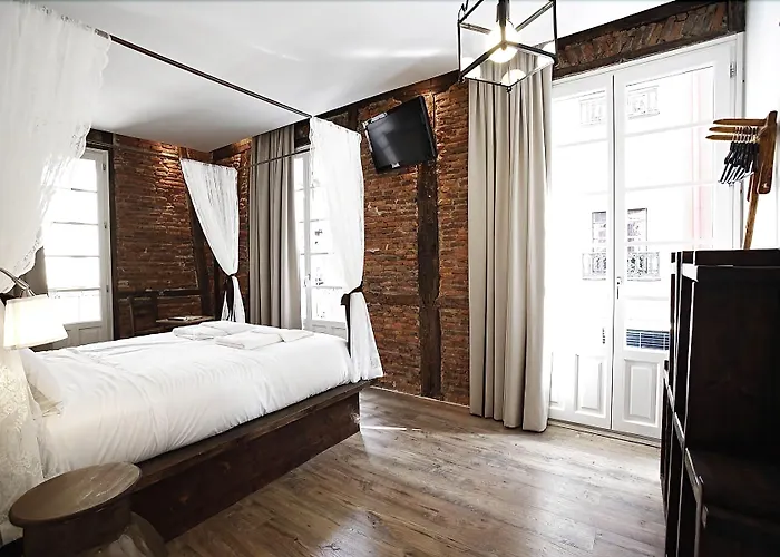 Pensión Basque Boutique 2*